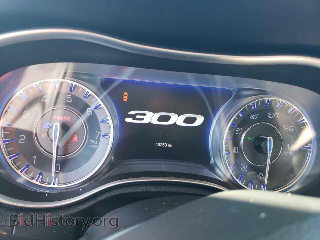 2017 CHRYSLER 300 - VIN: 2C3CCAAG0HH582828 - Фото 9