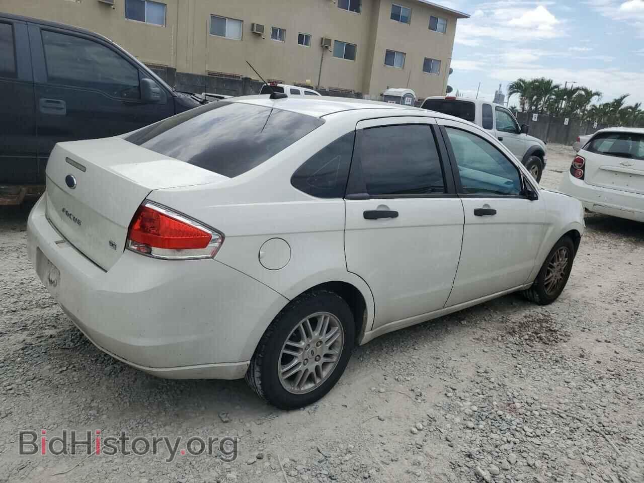 2011 FORD FOCUS - VIN: 1FAHP3FN4BW159547 - Фото 3