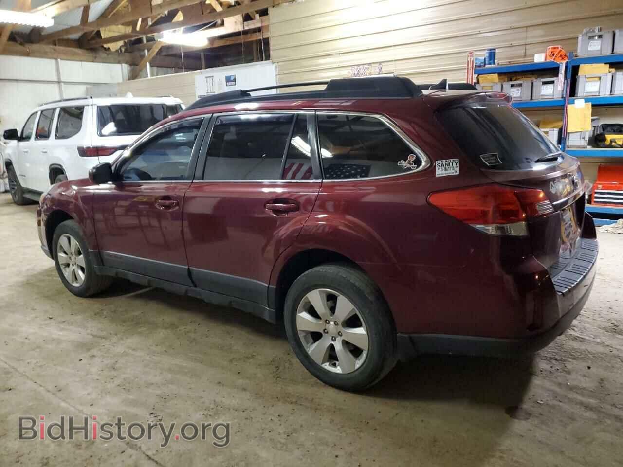 2011 SUBARU OUTBACK - VIN: 4S4BRDKC5B2419526 - Photo 2