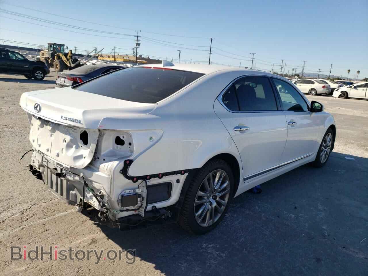 2016 LEXUS LS460 - VIN: JTHGL1EF6G5056500 - Photo 3