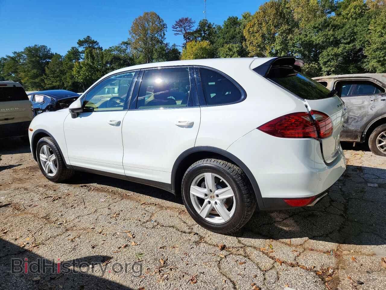 2013 PORSCHE CAYENNE - VIN: WP1AA2A2XDLA04718 - Photo 2