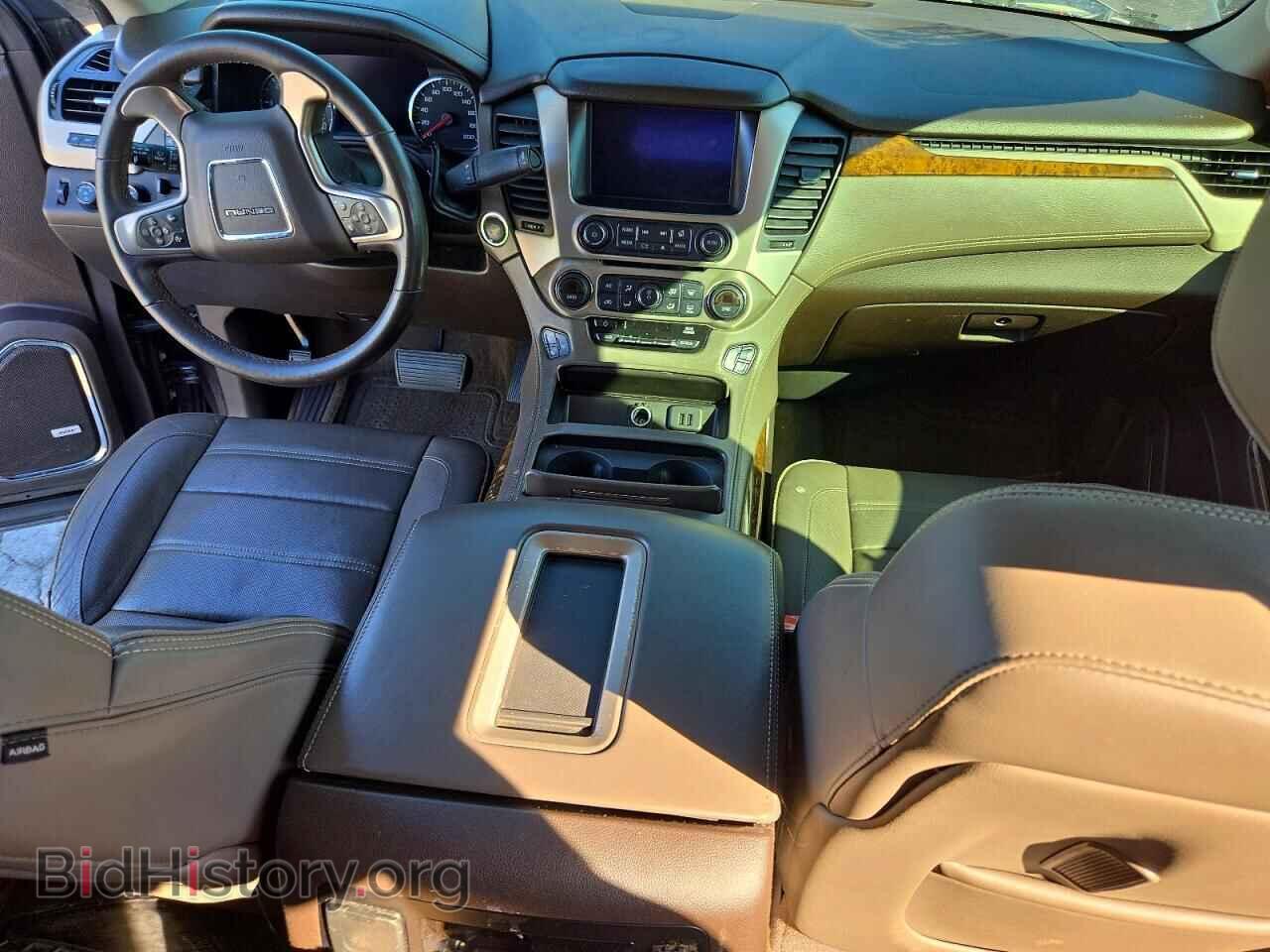 2015 GMC YUKON (VIN 1GKS2CKJ5FR175086) — фото 8 из 13