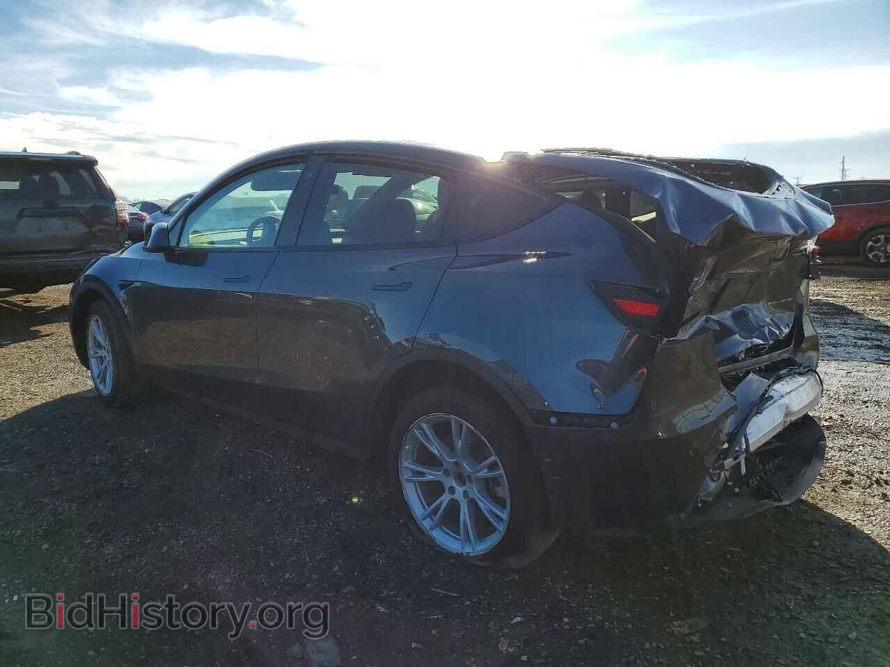 2023 TESLA MODEL Y - VIN: 7SAYGDEE4PF683622 - Фото 2