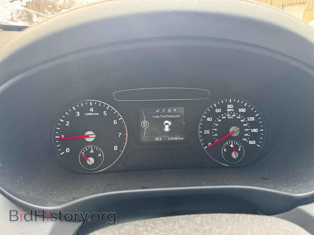 2016 KIA SORENTO - VIN: 5XYPHDA51GG100718 - Фото 8