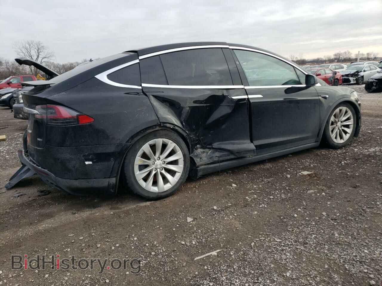 2017 TESLA MODEL X - VIN: 5YJXCDE2XHF060954 - Фото 3