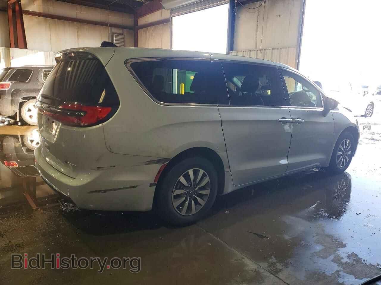 2024 CHRYSLER PACIFICA - VIN: 2C4RC1S74RR134477 - Фото 3