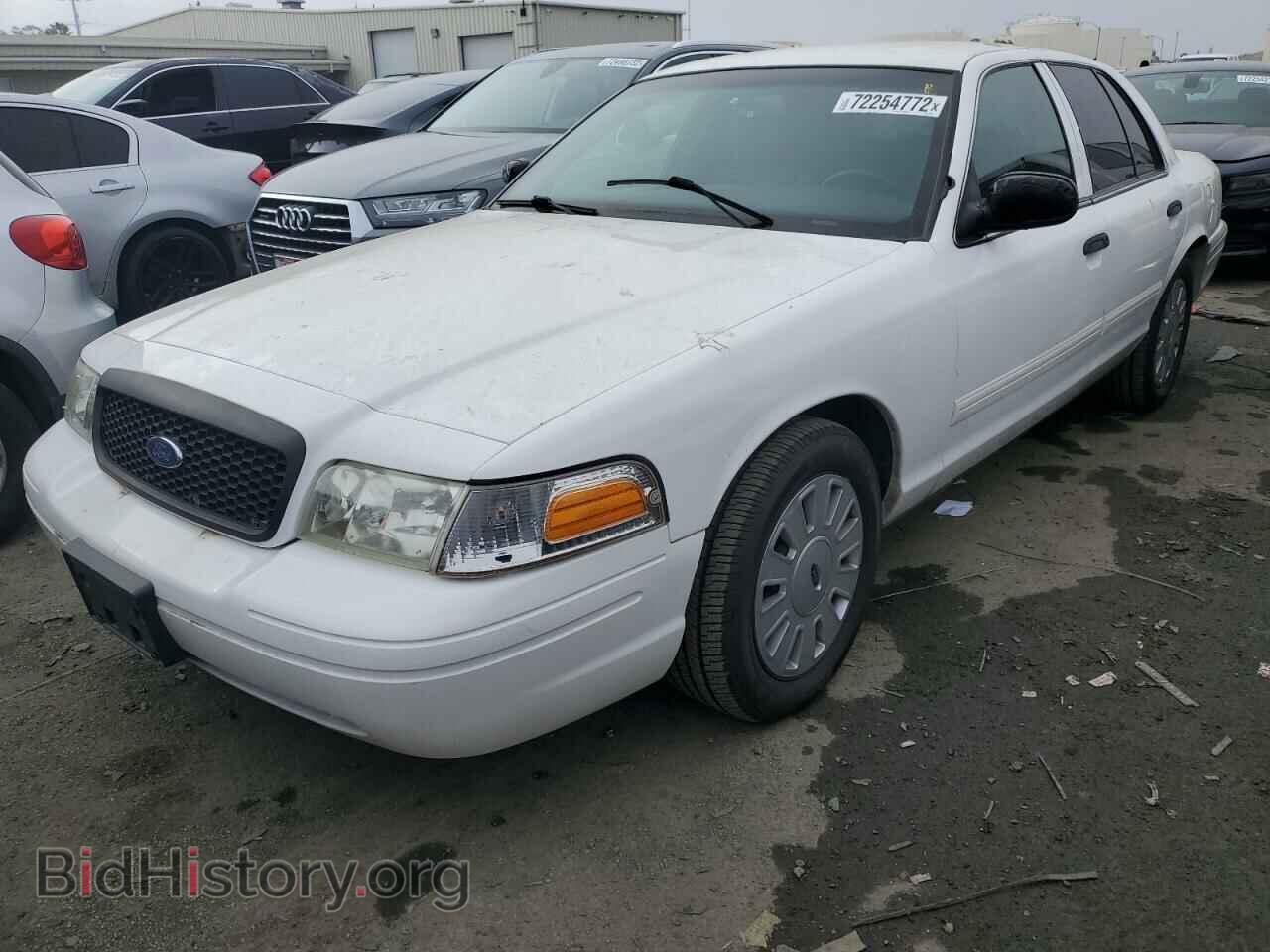 Фотография 2FABP7BV4BX135501 - FORD CROWN VIC 2011
