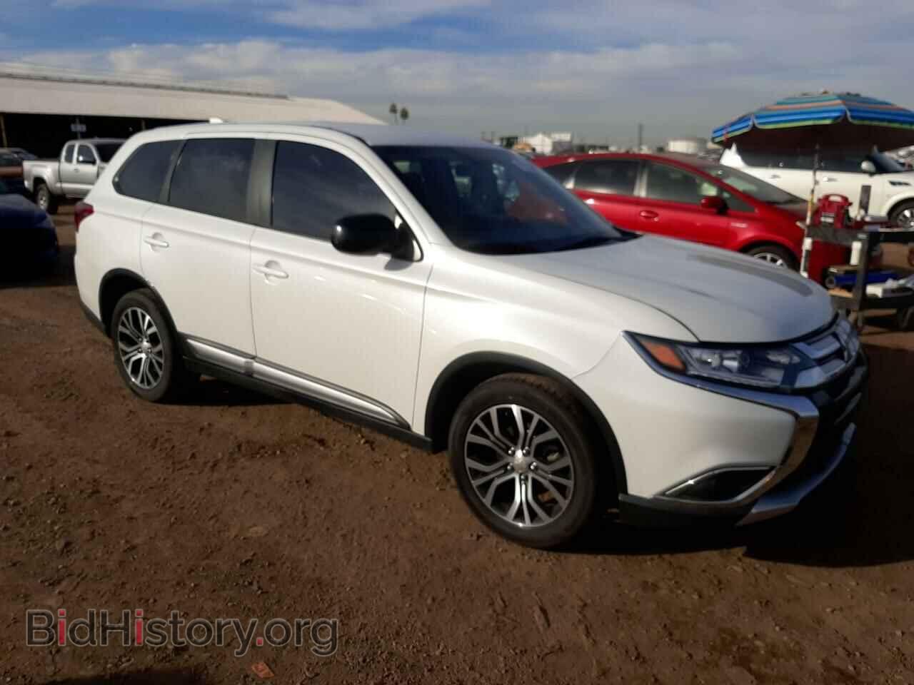 2017 MITSUBISHI OUTLANDER - VIN: JA4AD2A33HZ064290 - Фото 4
