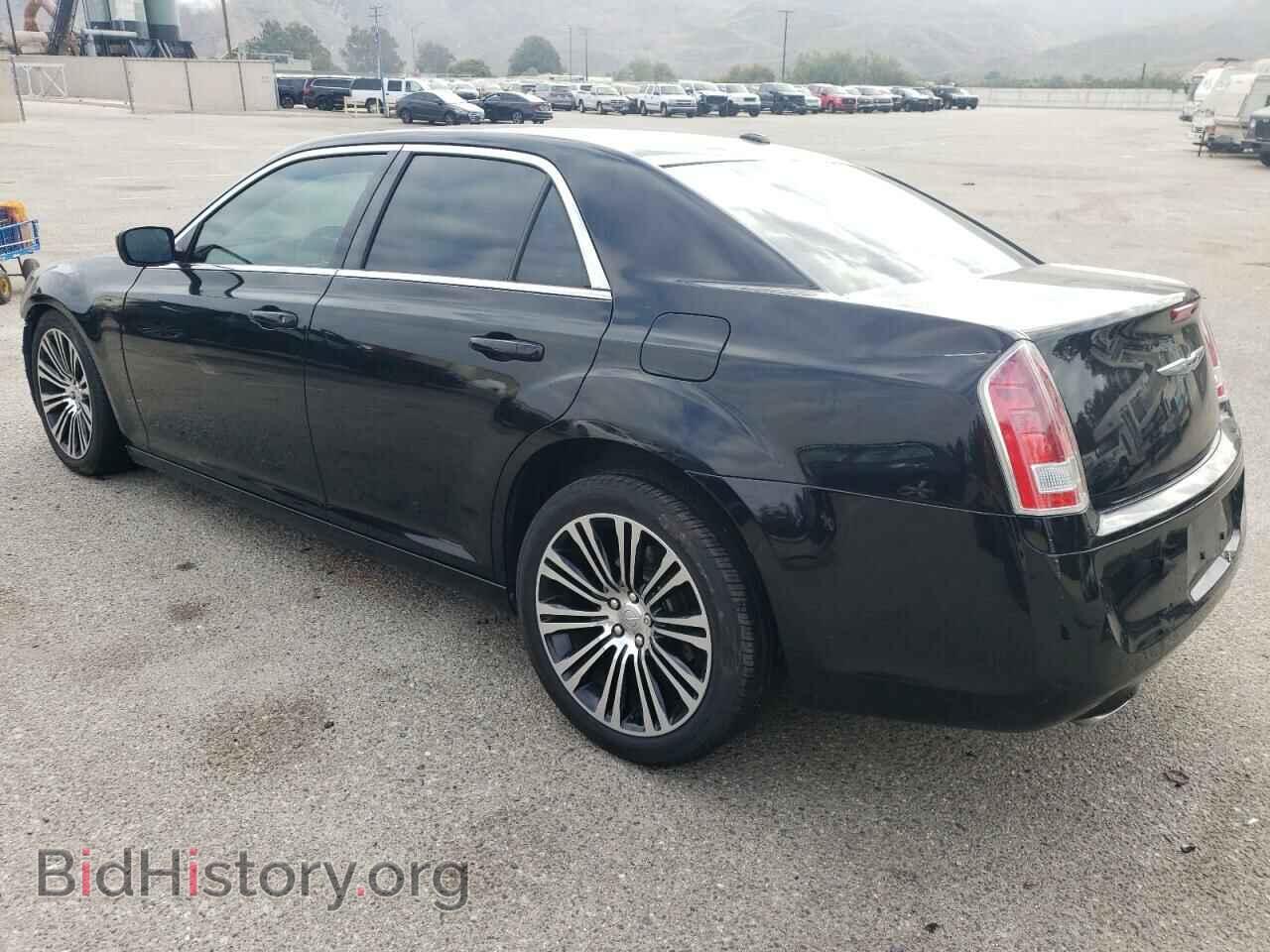 2014 CHRYSLER 300 - VIN: 2C3CCABG7EH206976 - Фото 2