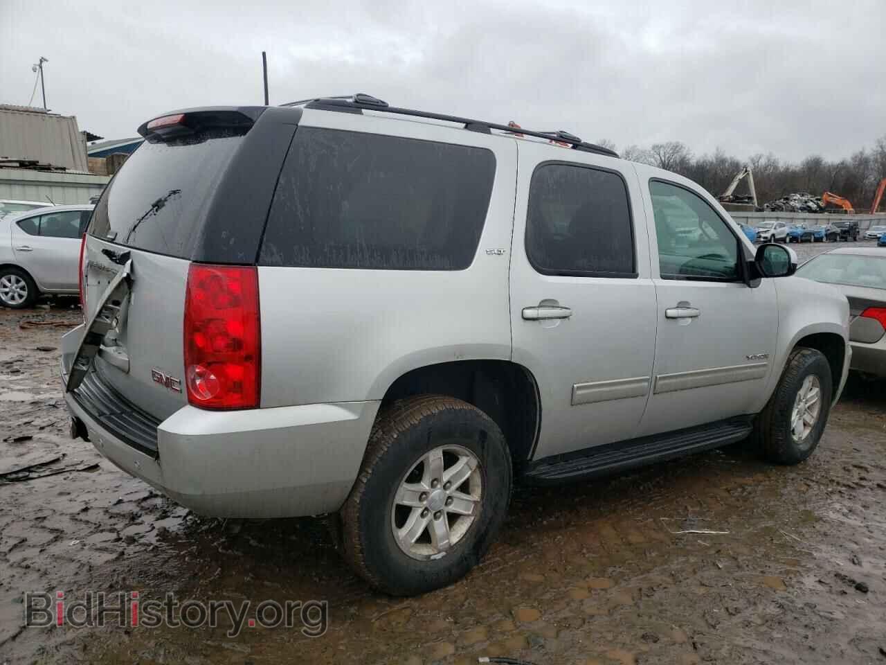 2011 GMC YUKON - VIN: 1GKS2CE04BR248865 - Фото 3