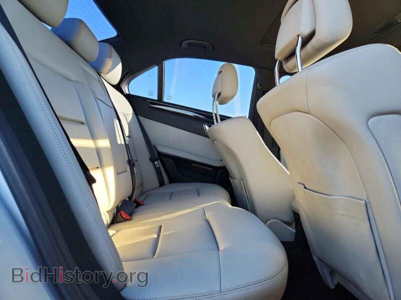 2011 Mercedes-Benz E-CLASS (VIN WDDHF8HB9BA292773) — фото 10 из 13