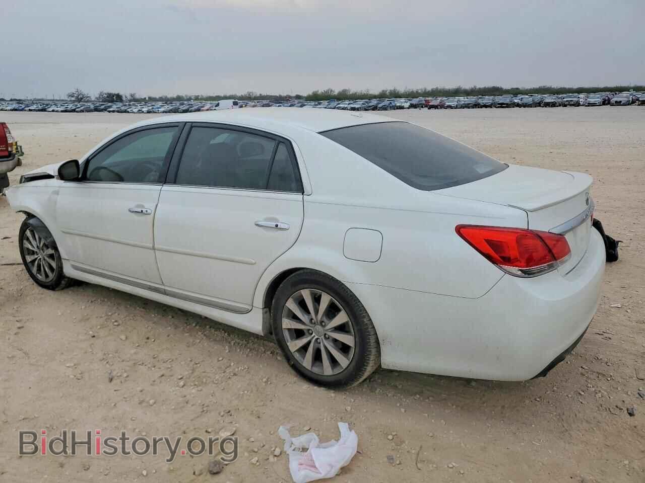 2011 TOYOTA AVALON - VIN: 4T1BK3DB3BU437191 - Фото 2