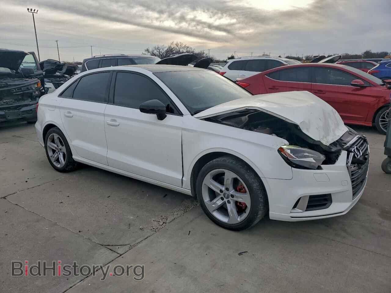 2018 AUDI A3 - VIN: WAUAUGFF5J1067585 - Фото 4
