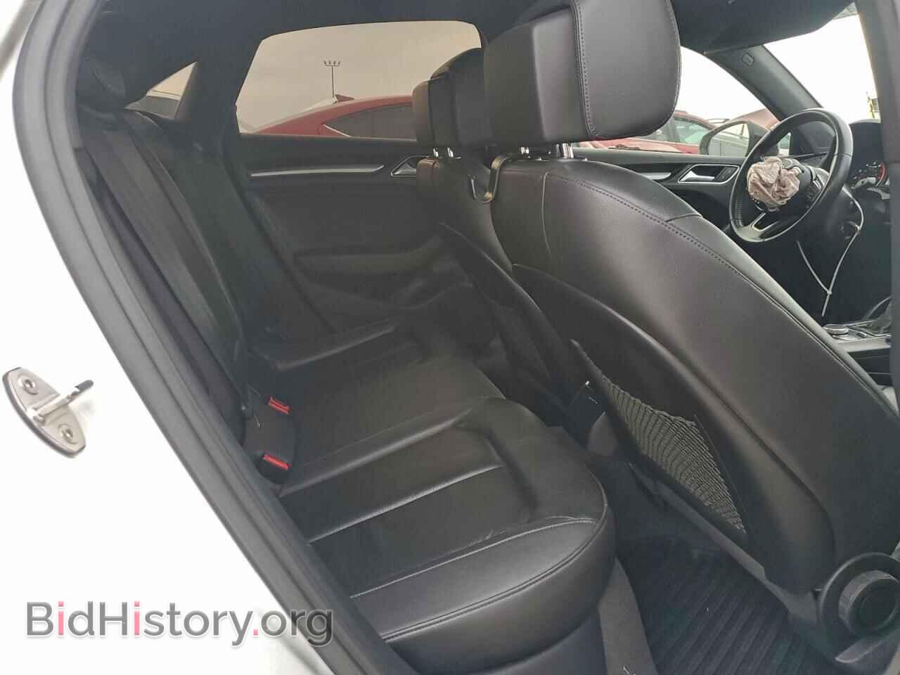 2018 AUDI A3 - VIN: WAUAUGFF5J1067585 - Фото 10