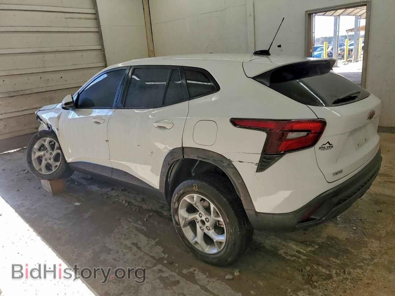 2025 CHEVROLET TRAX - VIN: KL77LFEP0SC009634 - Фото 2