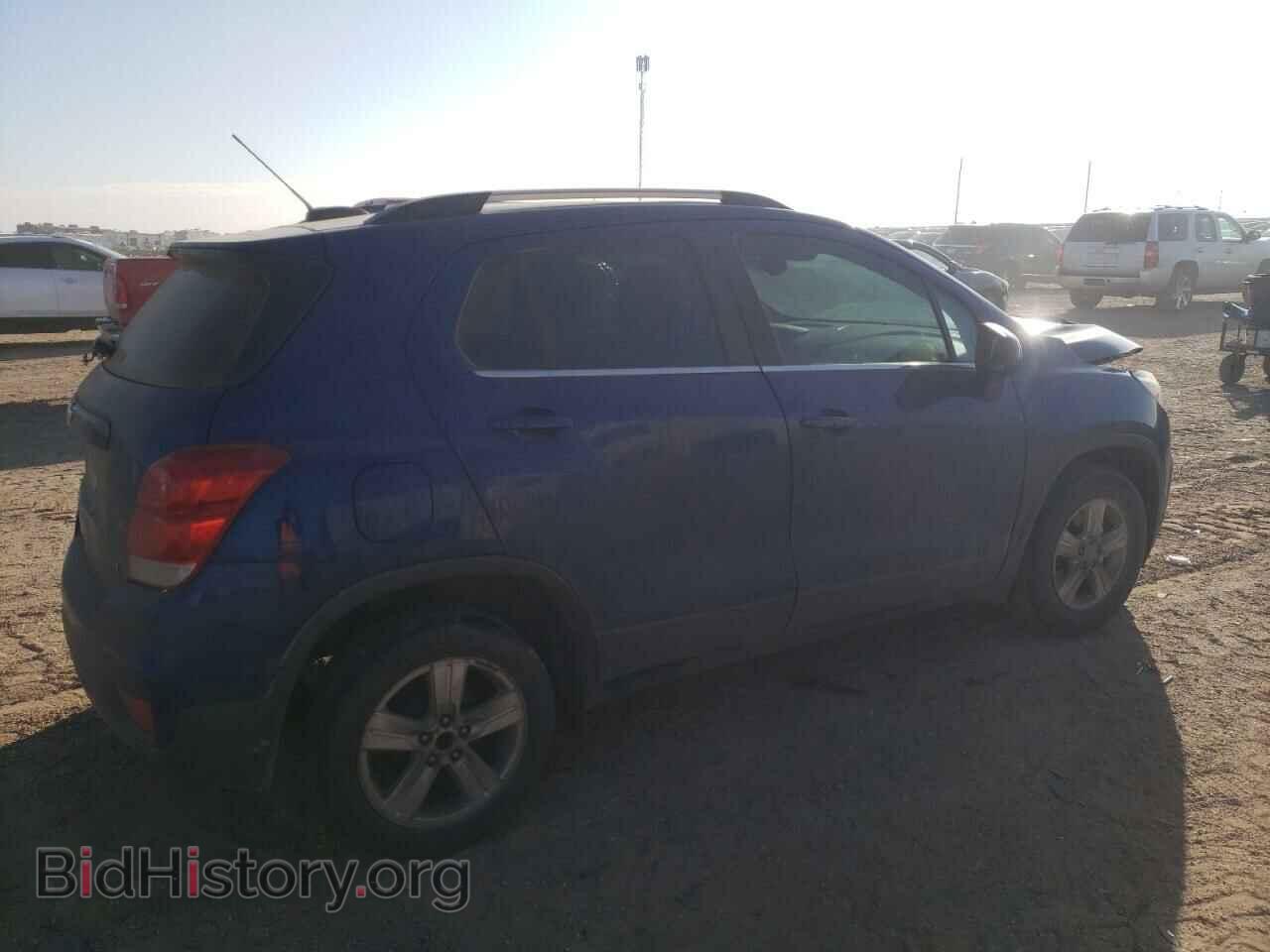 2017 CHEVROLET TRAX - VIN: 3GNCJLSB1HL215743 - Фото 3
