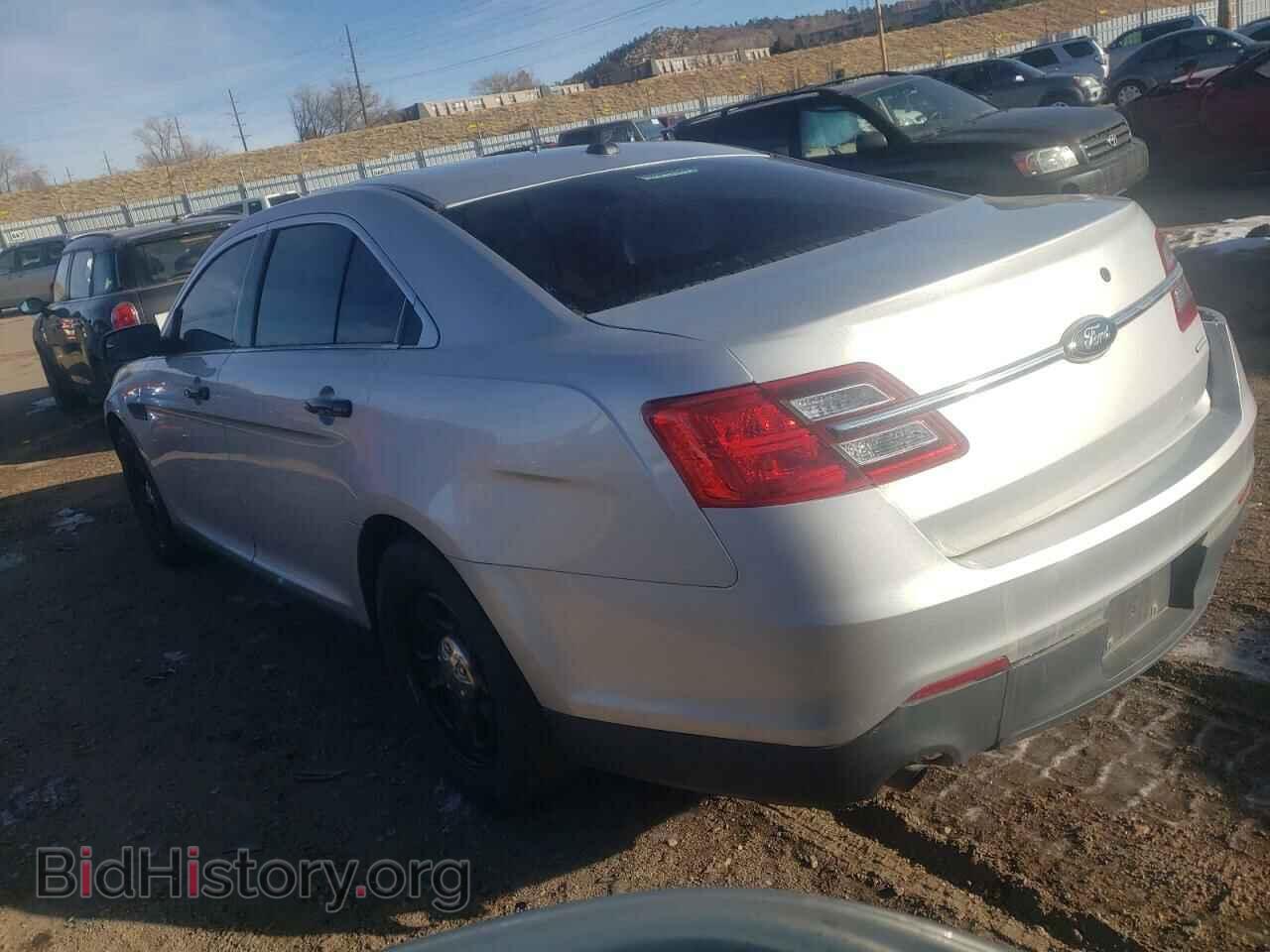 2015 FORD TAURUS - VIN: 1FAHP2MT1FG167875 - Фото 2