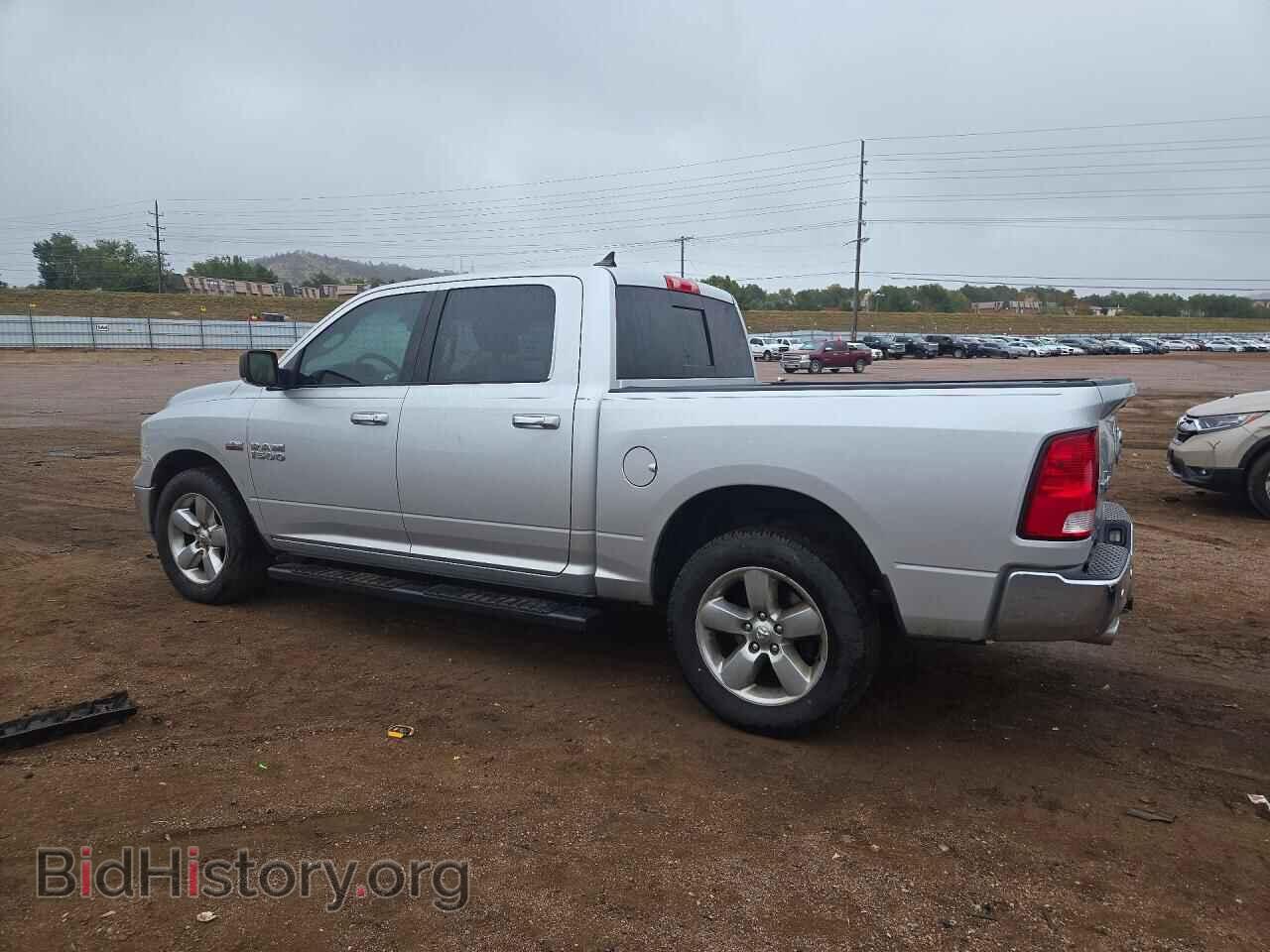 2017 RAM 1500 - VIN: 1C6RR7LT2HS620061 - Photo 2