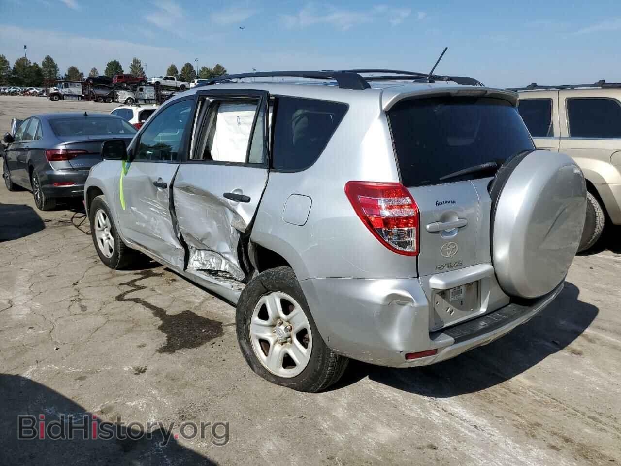 2011 TOYOTA RAV4 - VIN: 2T3ZF4DV2BW089250 - Фото 2