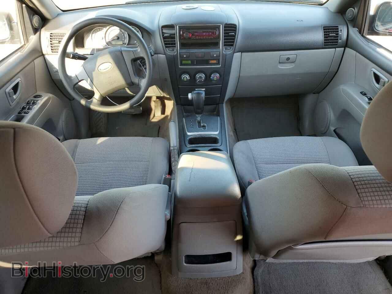 2009 KIA SORENTO - VIN: KNDJD735995889714 - Фото 8