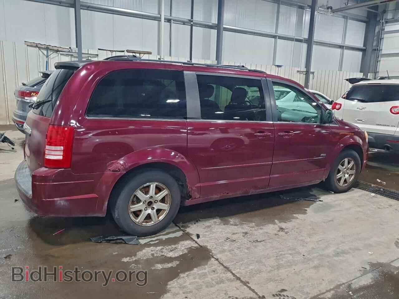 2008 CHRYSLER MINIVAN - VIN: 2A8HR54P98R744607 - Фото 3