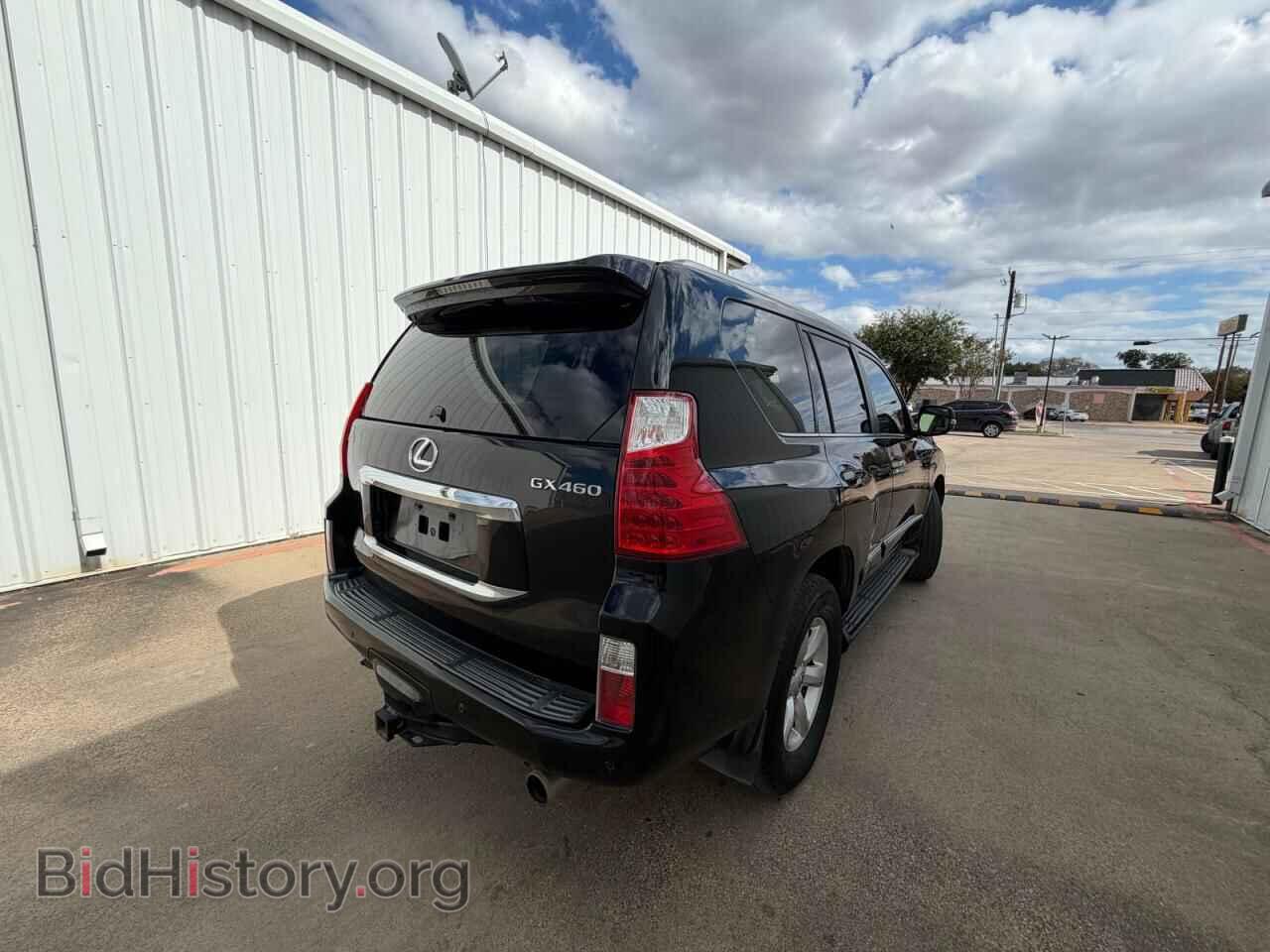2013 LEXUS GX - VIN: JTJBM7FX6D5055360 - Photo 4
