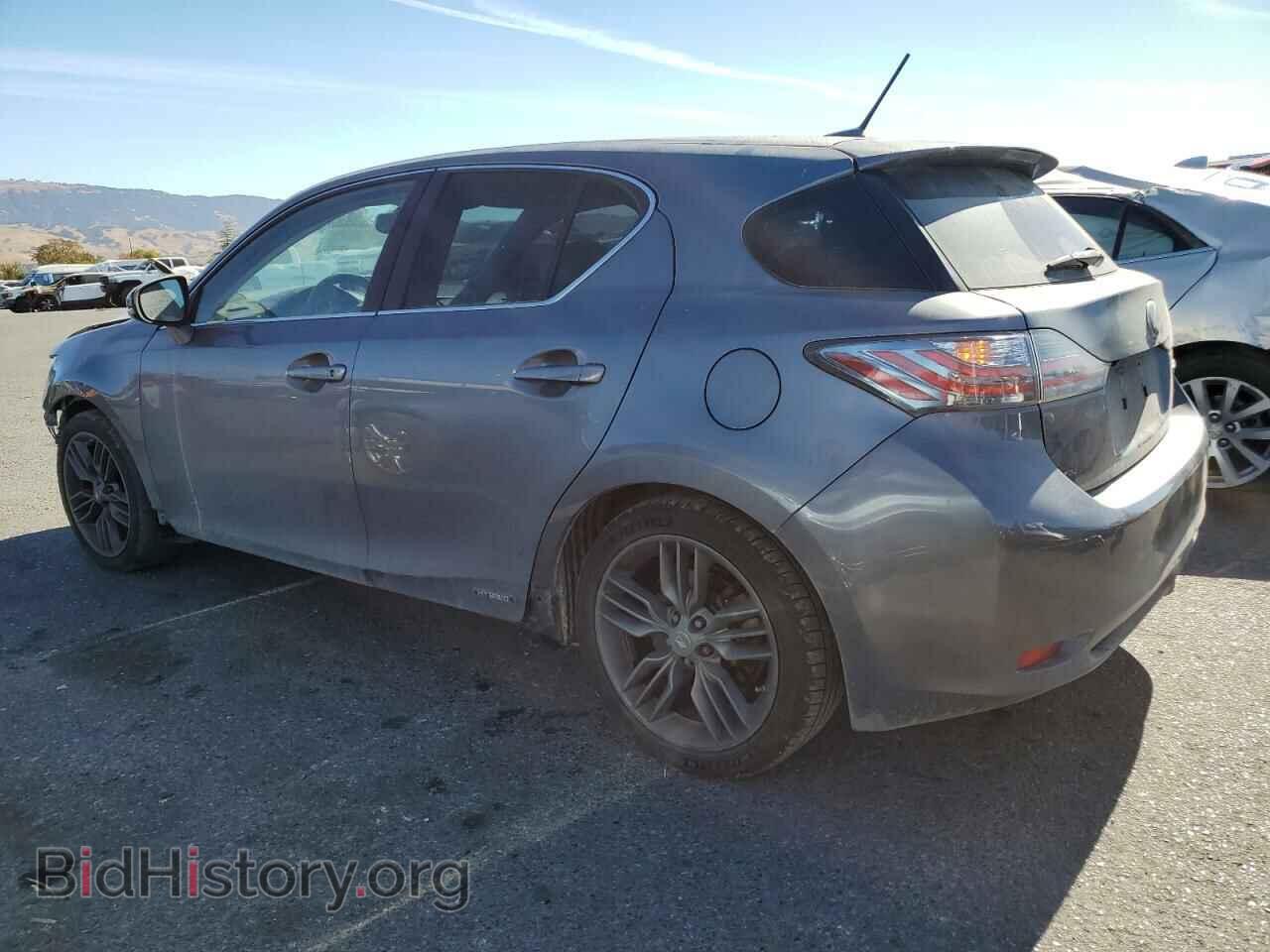 2013 LEXUS CT 200 - VIN: JTHKD5BH3D2137889 - Фото 2