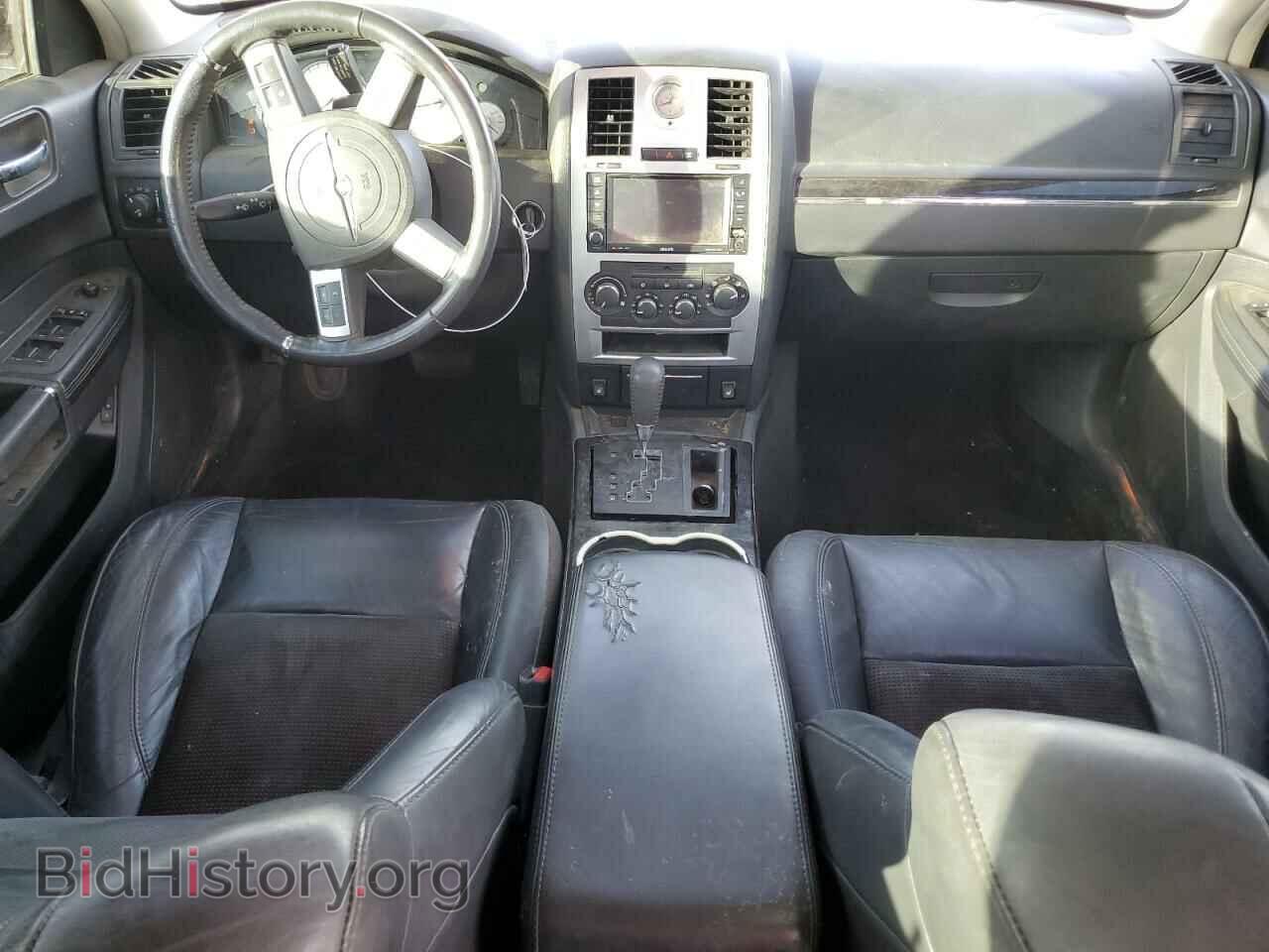 2010 CHRYSLER 300 - VIN: 2C3CA9CT8AH266243 - Фото 8