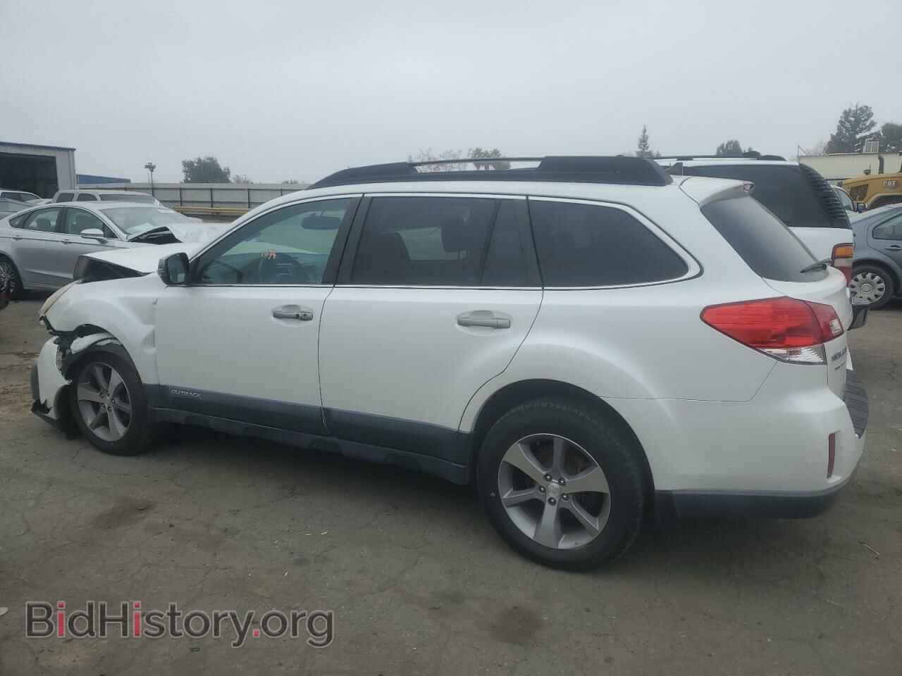 2013 SUBARU OUTBACK - VIN: 4S4BRBSC3D3282233 - Фото 2