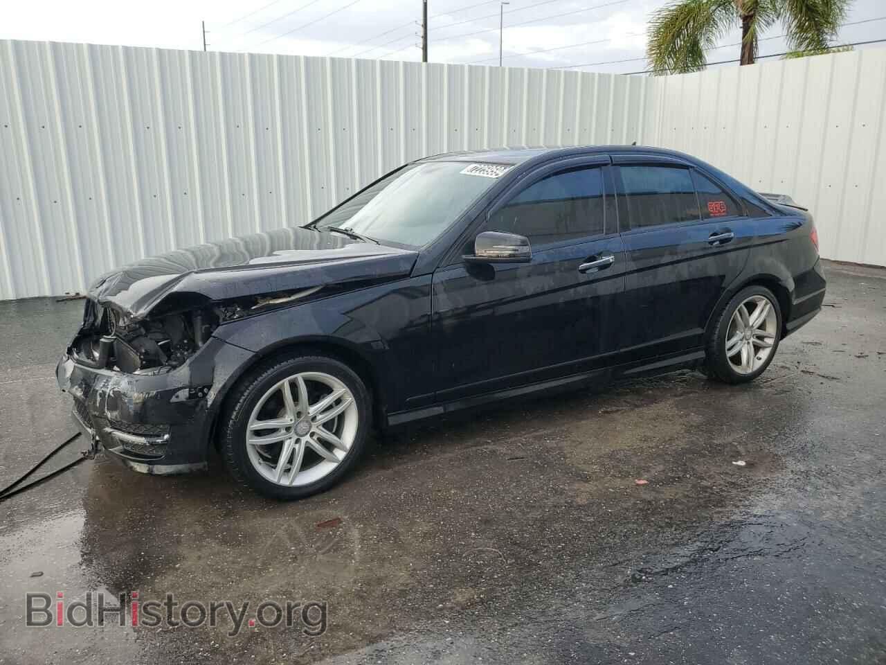 Photo WDDGF4HB8EA964458 - MERCEDES-BENZ C-CLASS 2014