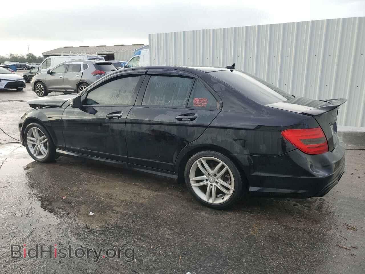 2014 MERCEDES-BENZ C-CLASS - VIN: WDDGF4HB8EA964458 - Фото 2