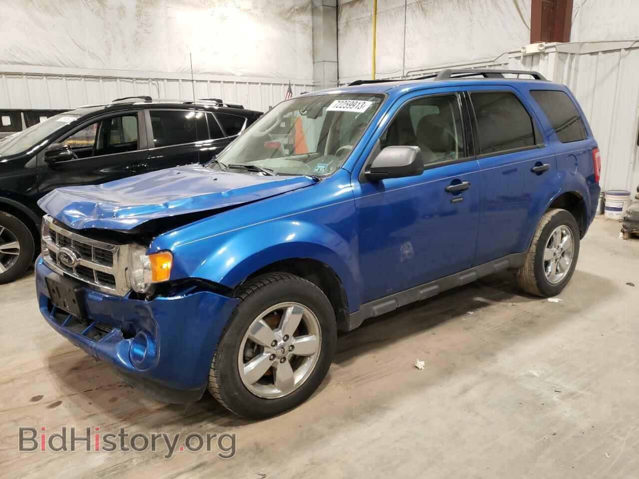 Фотография 1FMCU0DG7BKA53872 - FORD ESCAPE 2011