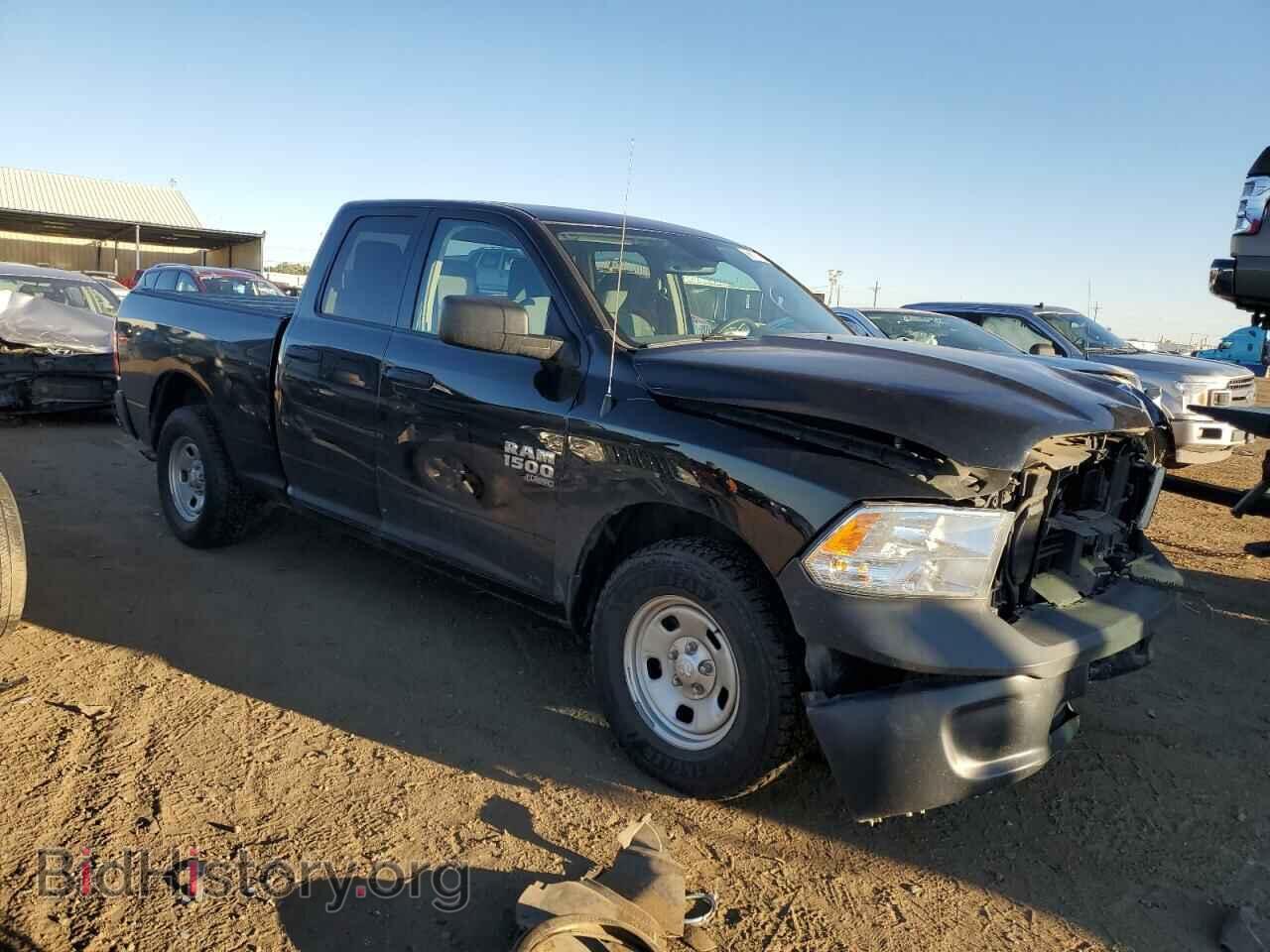2019 RAM 1500 - VIN: 1C6RR6FG9KS657057 - Фото 4