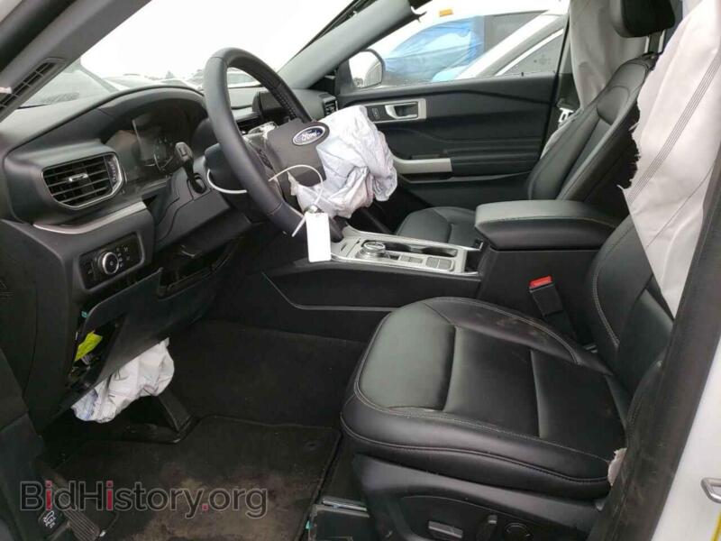 2023 Ford EXPLORER (VIN 1FMSK7DH8PGB19519) — photo 7 of 13