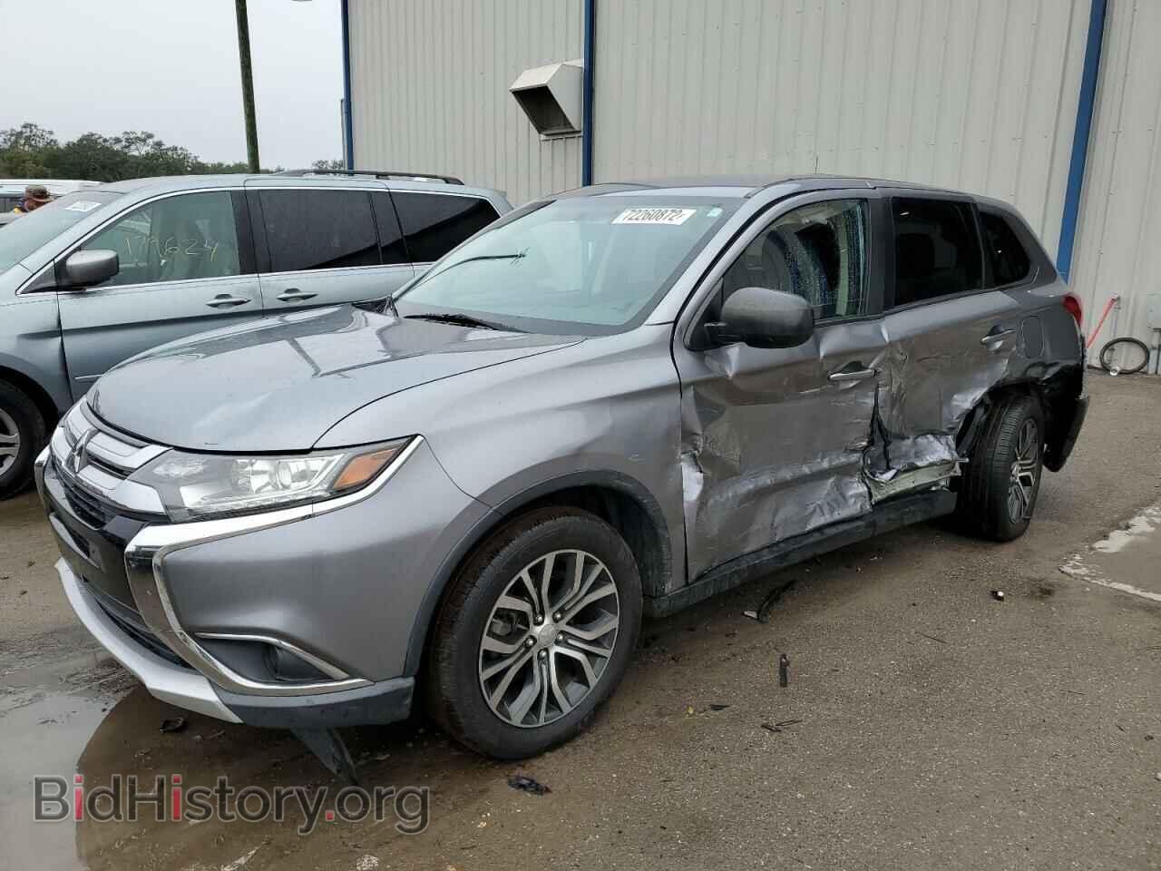 Photo JA4AD2A32HZ005585 - MITSUBISHI OUTLANDER 2017