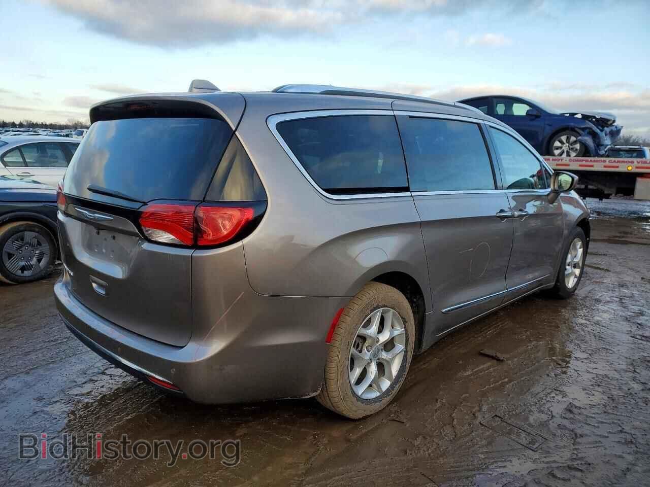 2018 CHRYSLER PACIFICA - VIN: 2C4RC1BG6JR104157 - Фото 3