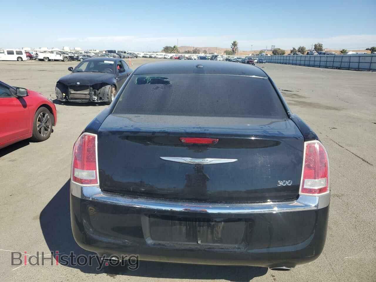2013 CHRYSLER 300 - VIN: 2C3CCAAG9DH633723 - Фото 6