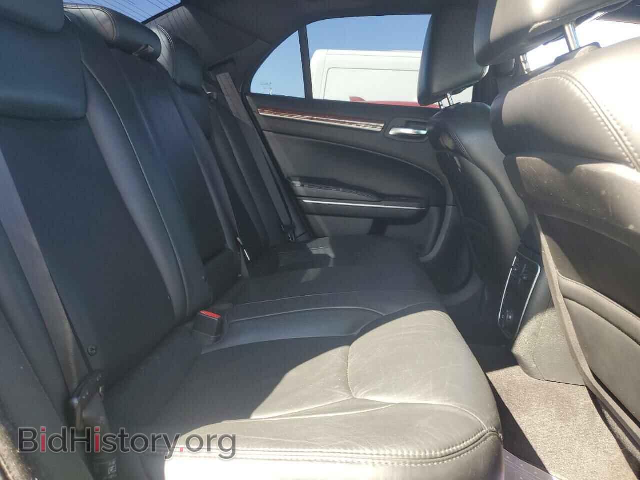 2013 CHRYSLER 300 - VIN: 2C3CCAAG9DH633723 - Фото 10