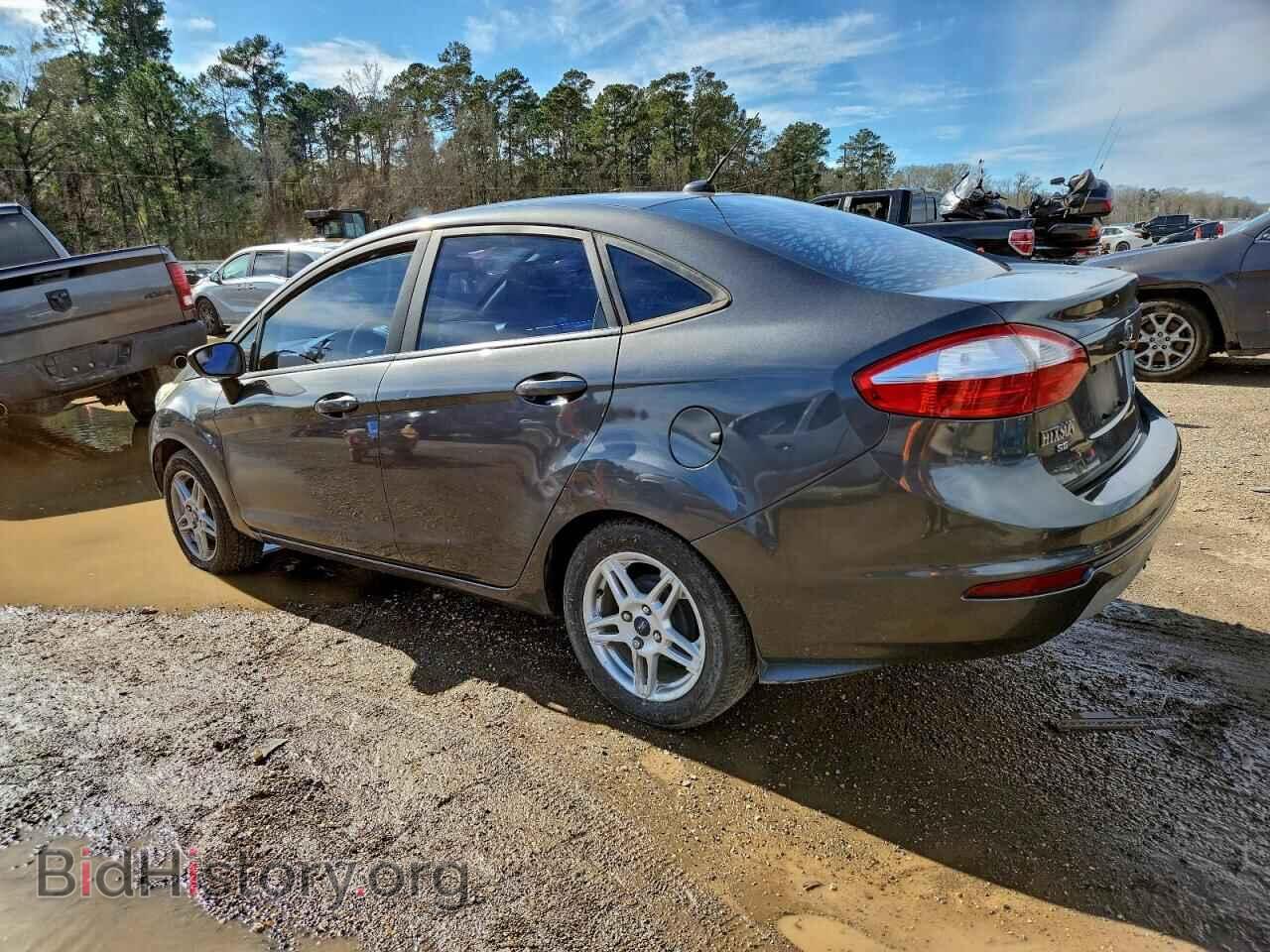 2018 FORD FIESTA - VIN: 3FADP4BJ3JM105906 - Фото 2