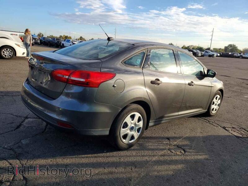 2017 Ford FOCUS (VIN 1FADP3E2XHL324873) — фото 3 из 12