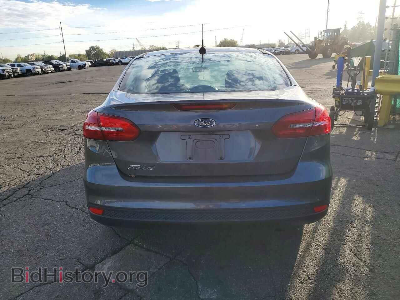 2017 Ford FOCUS (VIN 1FADP3E2XHL324873) — фото 6 из 12