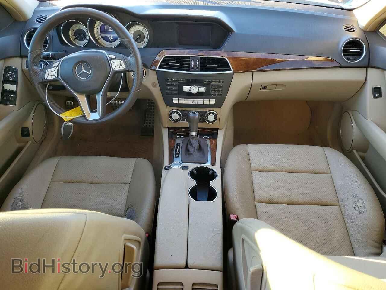 2013 MERCEDES-BENZ C-CLASS - VIN: WDDGF4HB8DR269221 - Фото 8