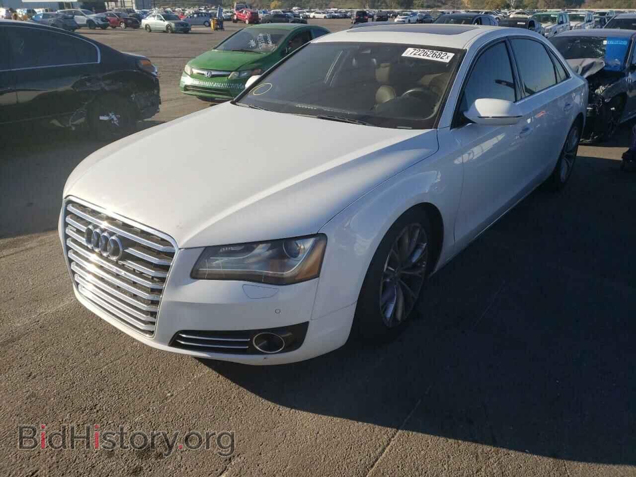 Photo WAURVAFD1CN021565 - AUDI A8 2012