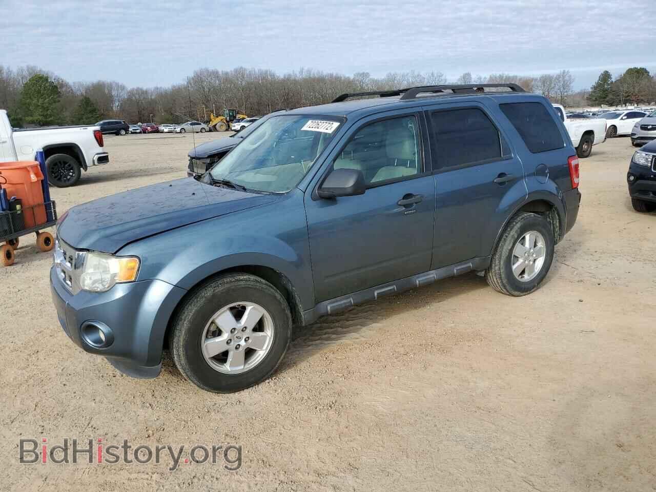 Фотография 1FMCU0DG6BKB72464 - FORD ESCAPE 2011