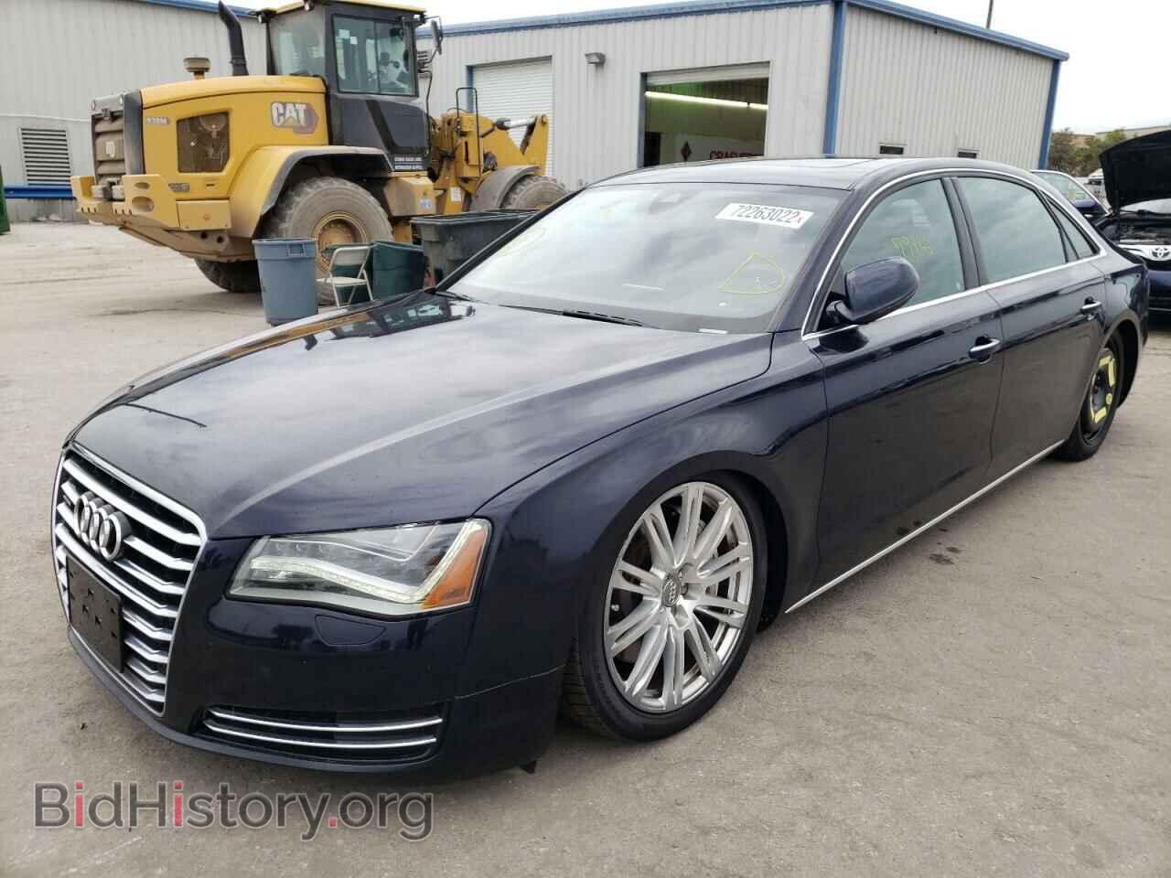 Photo WAURVAFDXCN017451 - AUDI A8 2012