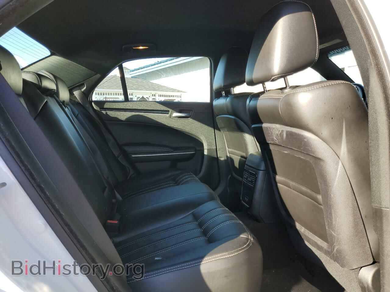 2021 CHRYSLER 300 - VIN: 2C3CCABG6MH528992 - Фото 10