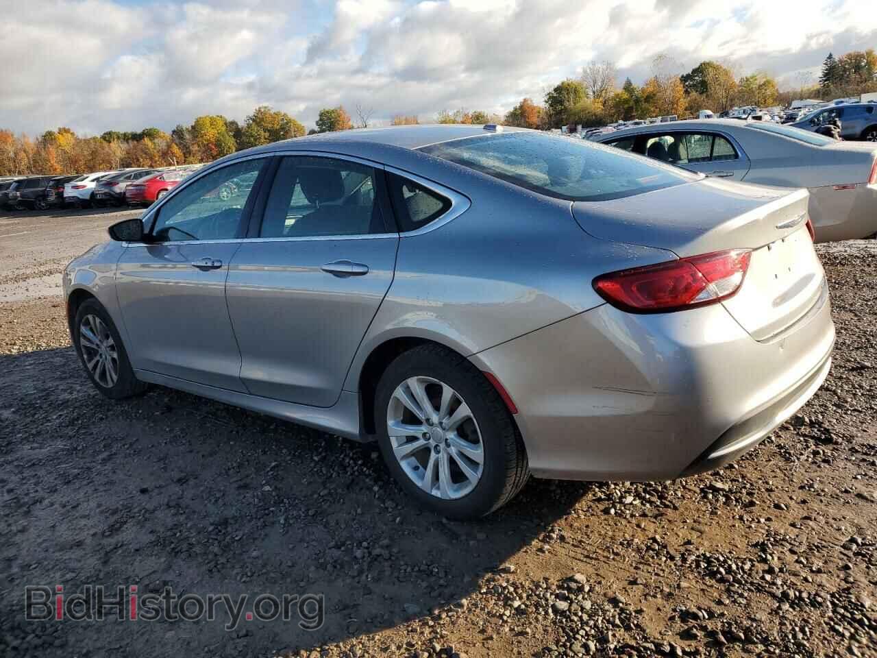 2015 CHRYSLER 200 - VIN: 1C3CCCAB7FN622388 - Photo 2