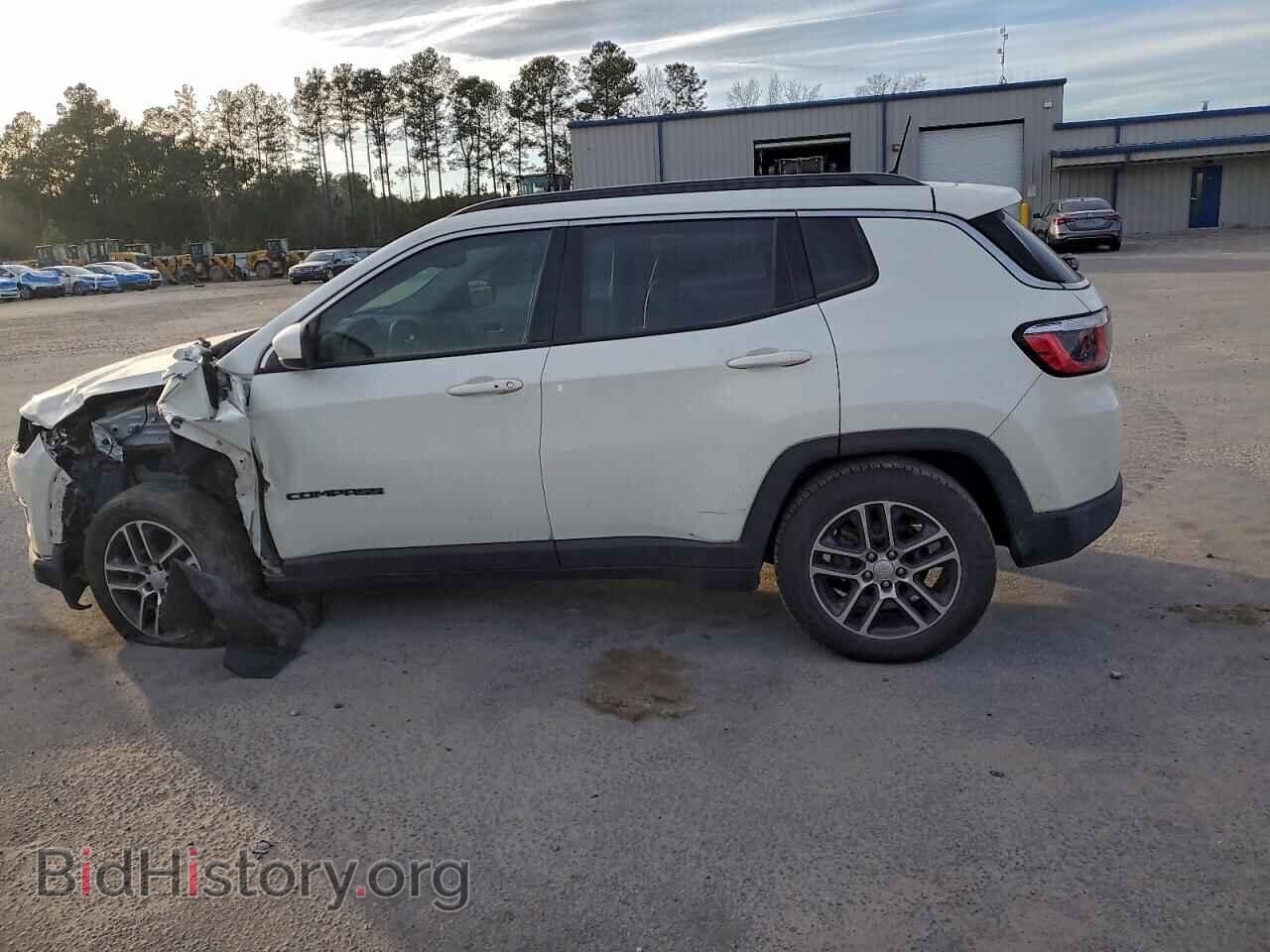 2019 JEEP COMPASS - VIN: 3C4NJCBB9KT706490 - Фото 2