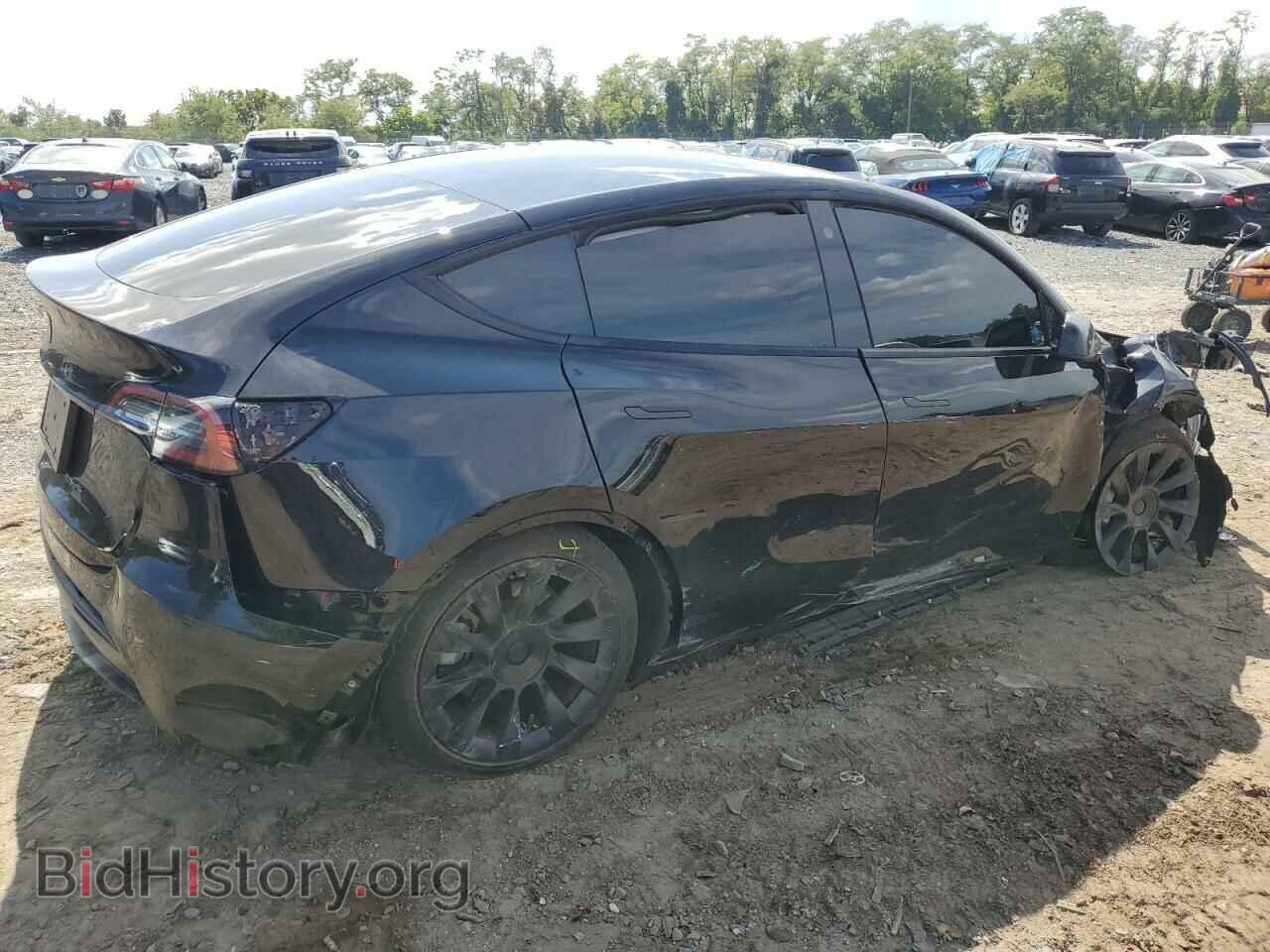 2023 TESLA MODEL Y - VIN: 7SAYGDEE4PF691672 - Photo 3