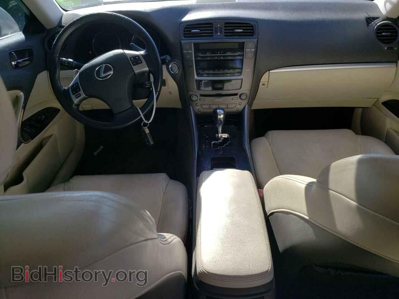2011 LEXUS IS - VIN: JTHBF5C21B5154724 - Фото 8